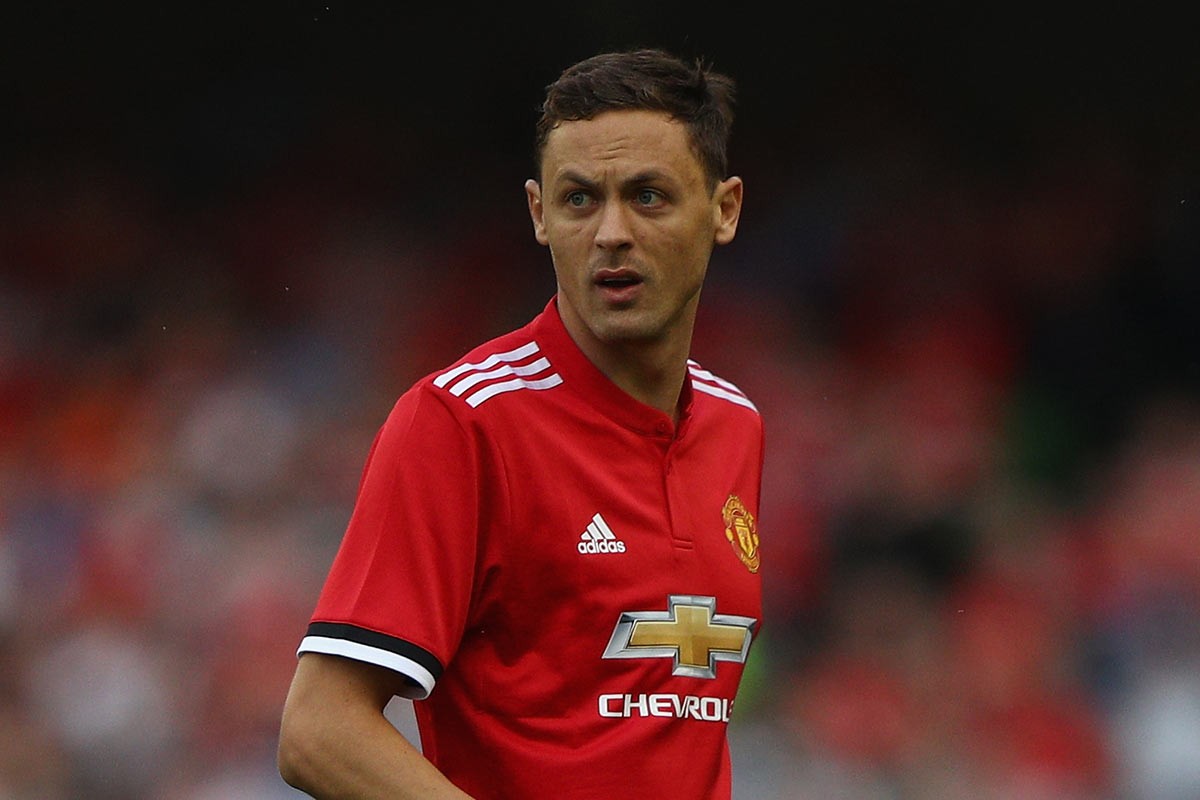 現出其以往 現出其以往