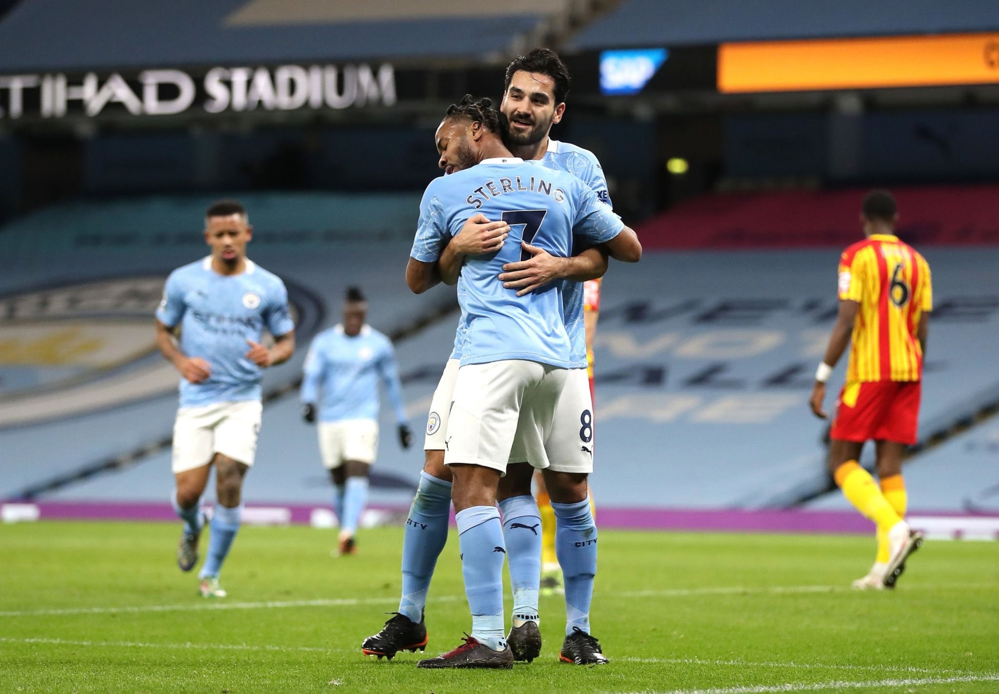 姆斯和他的 姆斯和他的